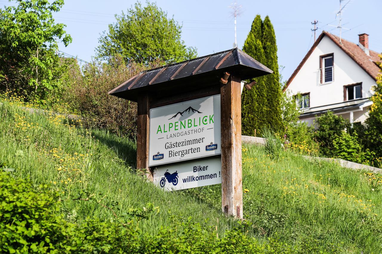 Landgasthof Alpenblick An Der Wutachschlucht Suedschwarzwald Loeffingen Exterior photo